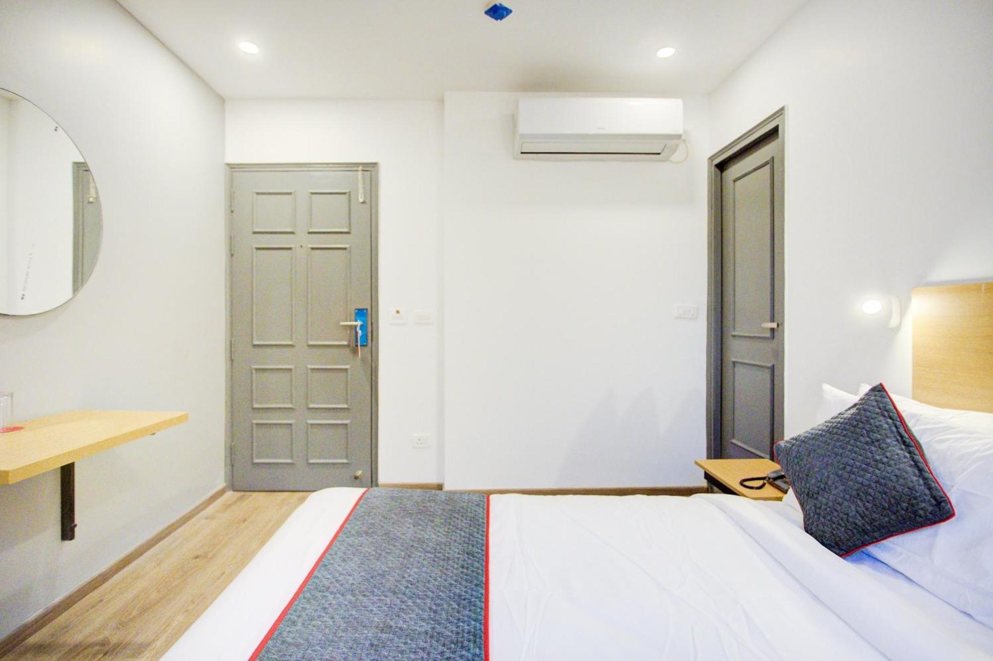 Townhouse Townhouse Atal Chowk Indirapuram Gáziábád Kültér fotó