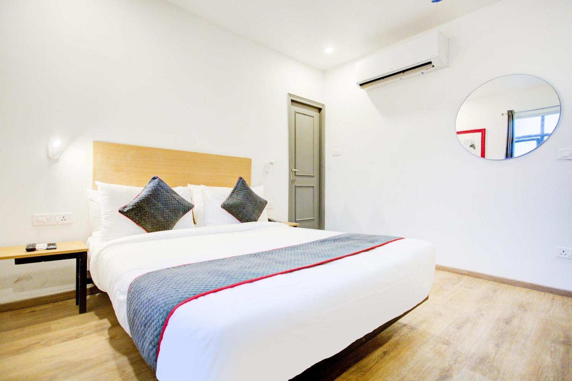 Townhouse Townhouse Atal Chowk Indirapuram Gáziábád Kültér fotó
