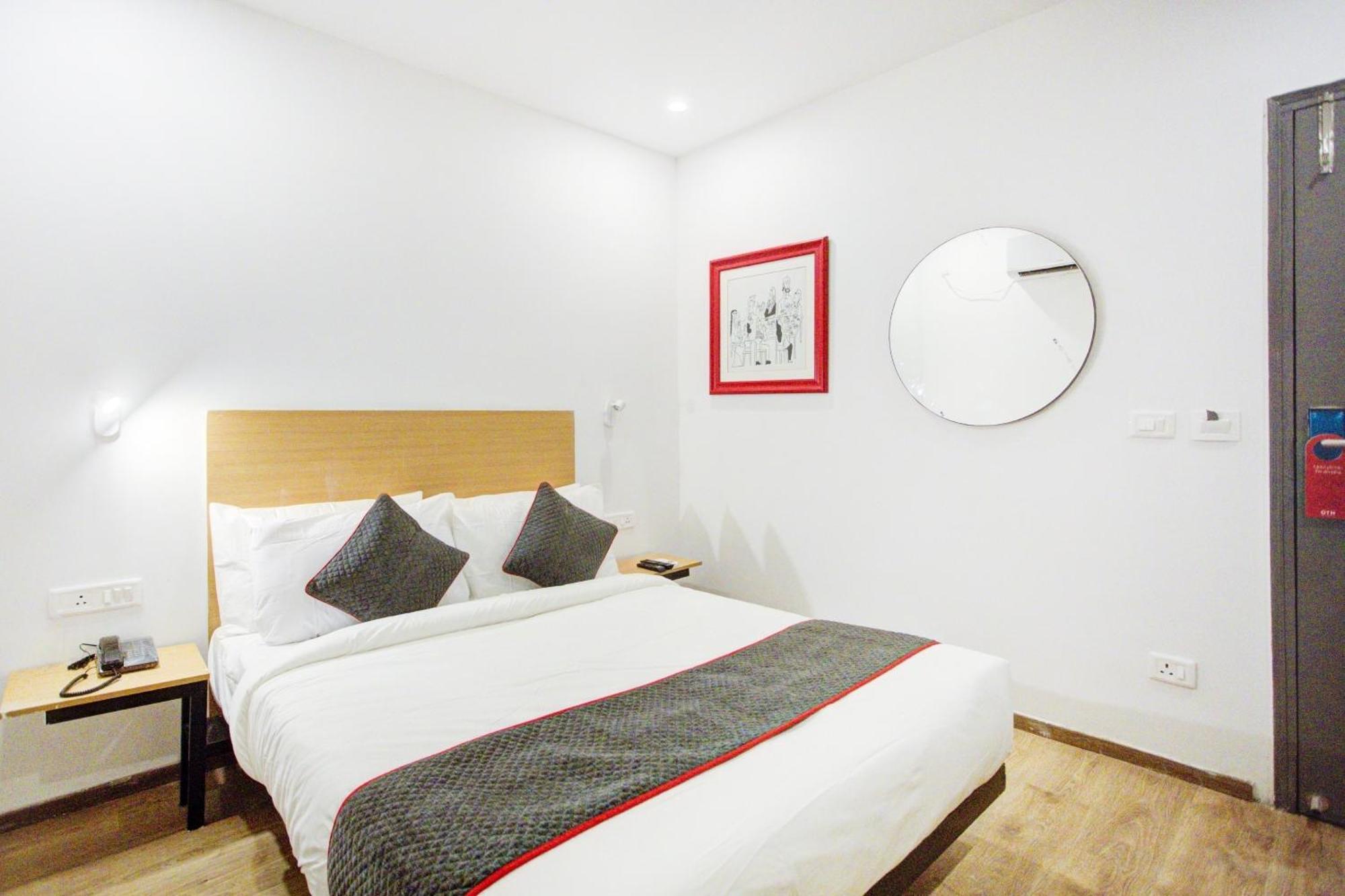 Townhouse Townhouse Atal Chowk Indirapuram Gáziábád Kültér fotó