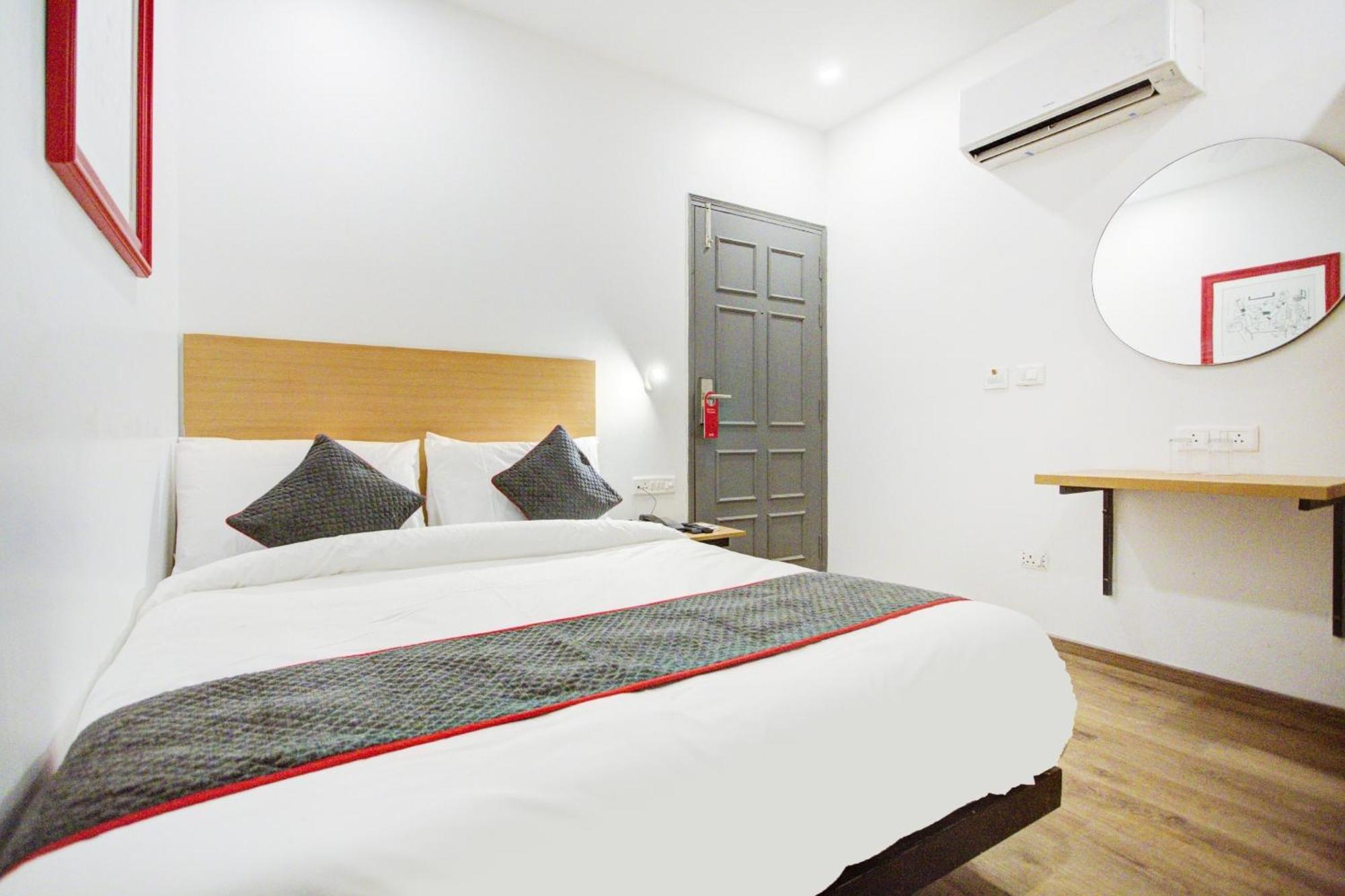Townhouse Townhouse Atal Chowk Indirapuram Gáziábád Kültér fotó