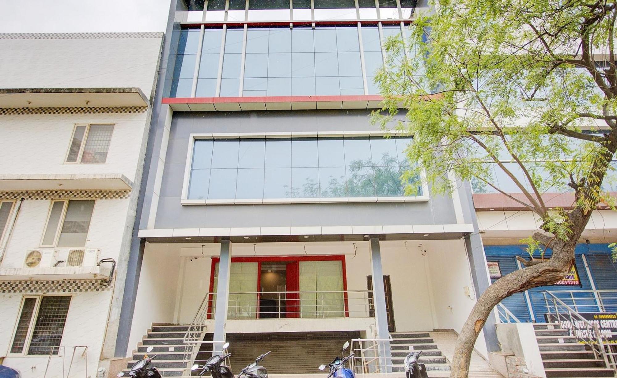 Townhouse Townhouse Atal Chowk Indirapuram Gáziábád Kültér fotó
