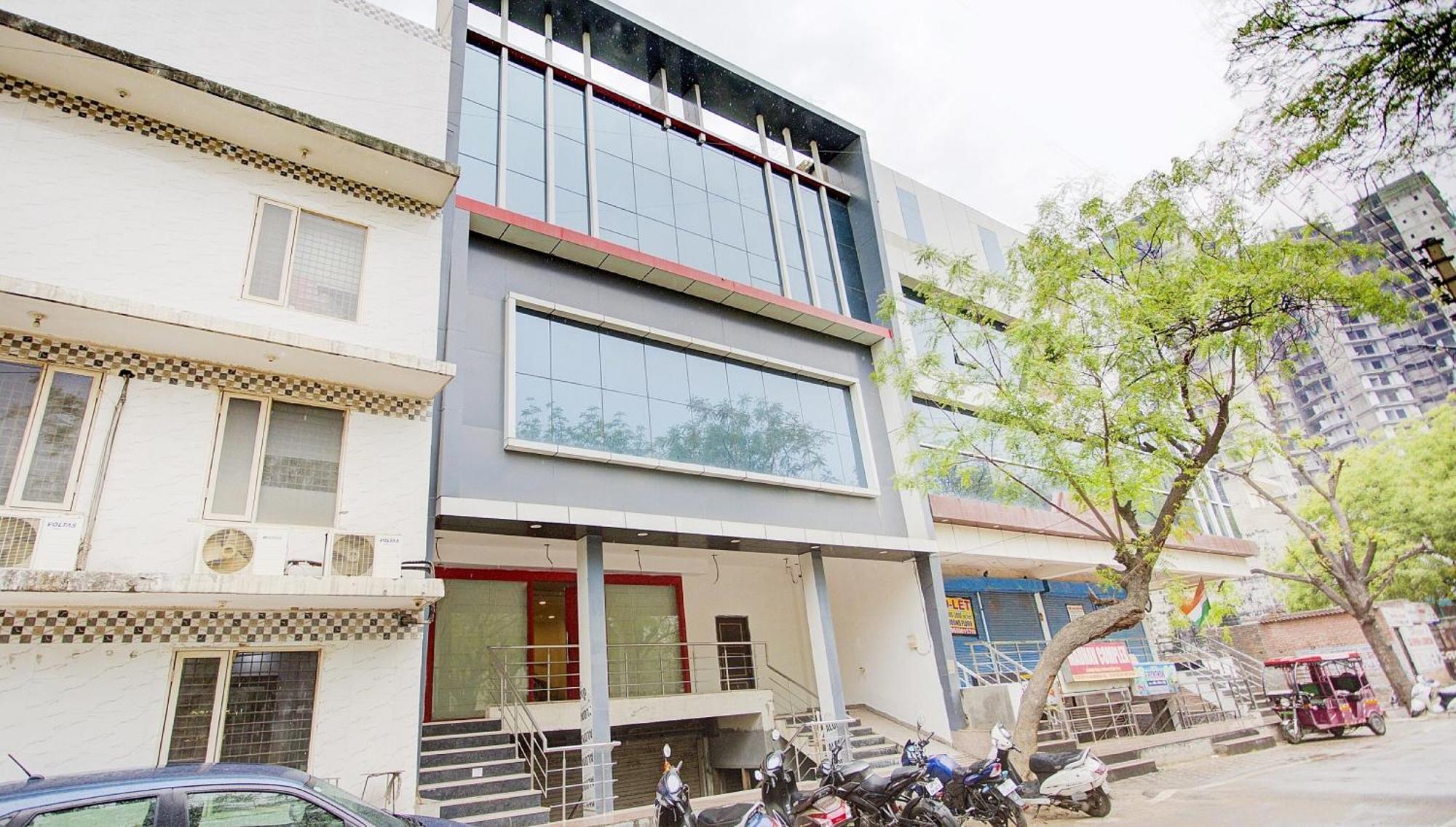 Townhouse Townhouse Atal Chowk Indirapuram Gáziábád Kültér fotó