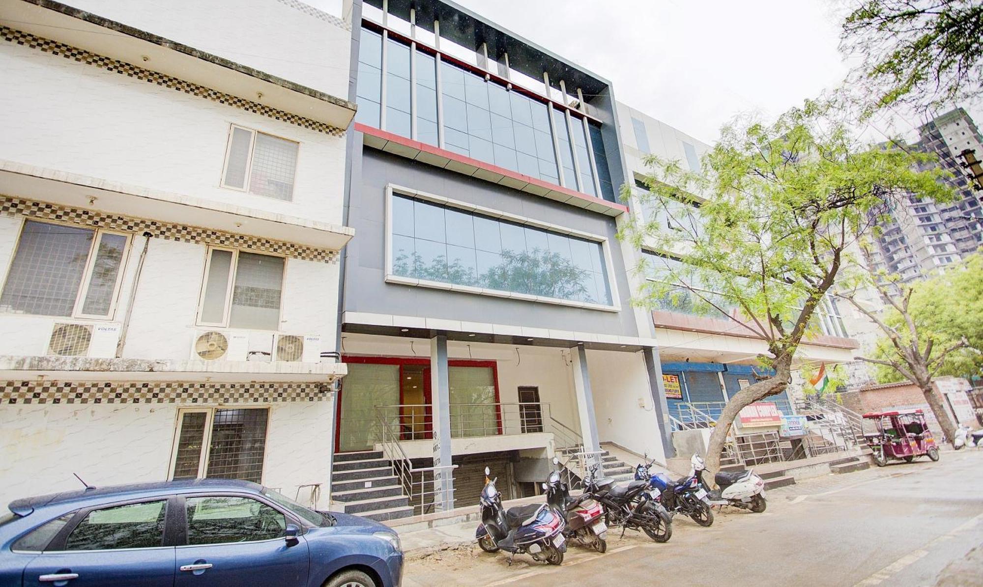 Townhouse Townhouse Atal Chowk Indirapuram Gáziábád Kültér fotó
