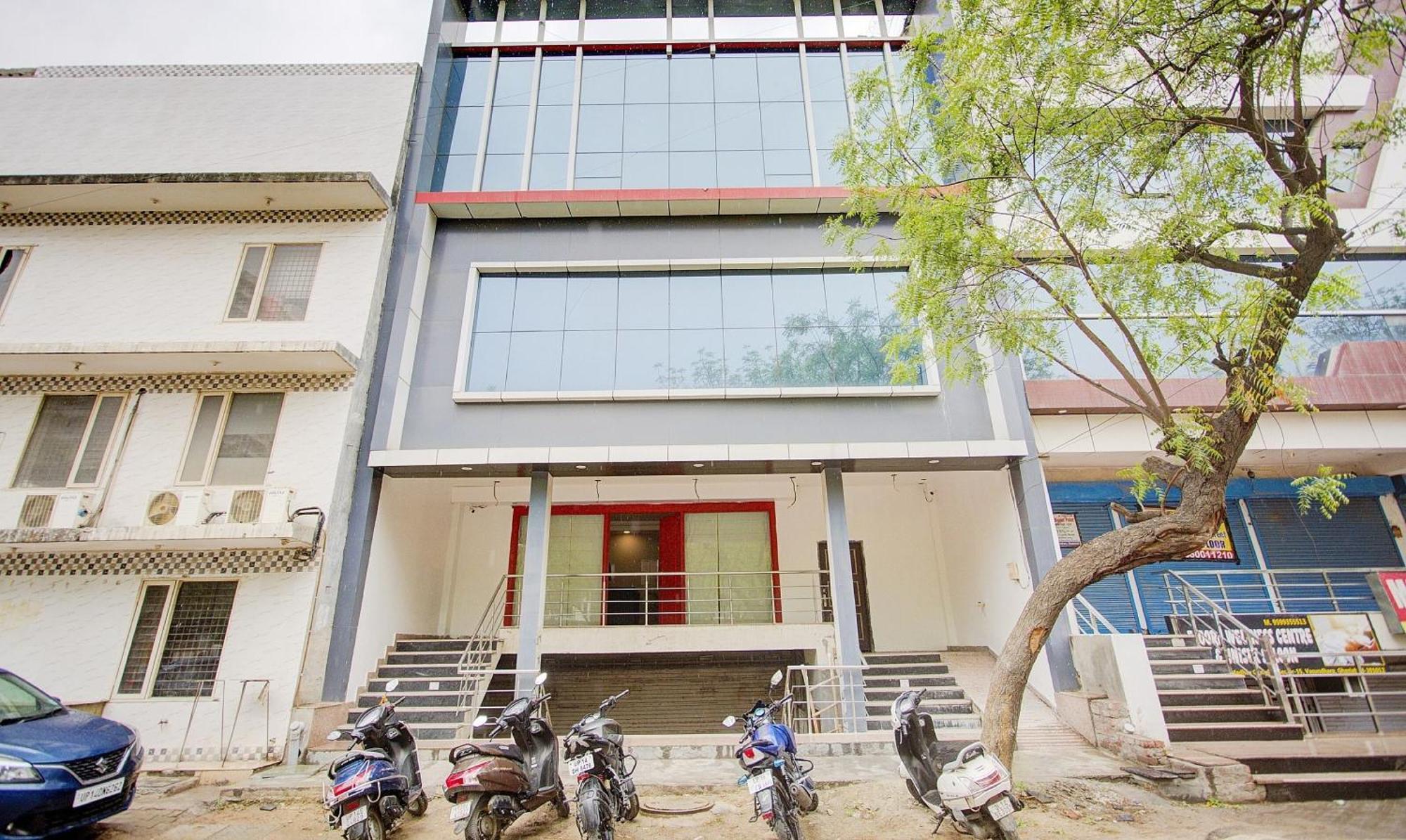 Townhouse Townhouse Atal Chowk Indirapuram Gáziábád Kültér fotó